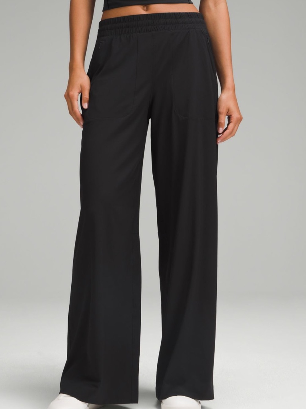 NWT Lululemon Swift Wide Leg Mid Rise Pant, Black Size 2